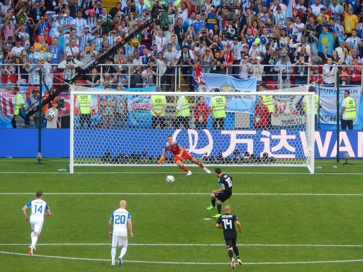 贝克汉姆的传承是理解整场较量的入口